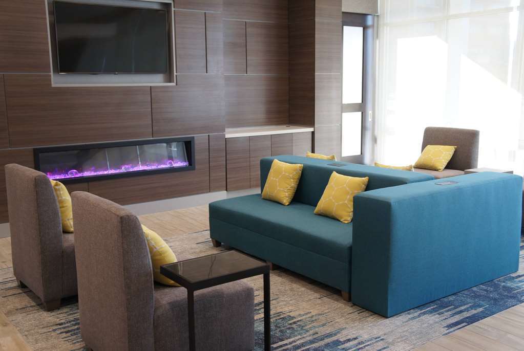 La Quinta Inn & Suites By Wyndham Kansas City Beacon Hill Interieur foto